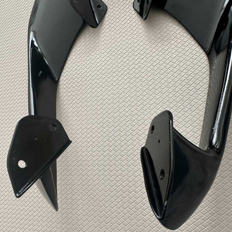 Motorcycle Side Spoilers for YZF R1/R1M (2020-2025): Enhanced Stability and Aerodynamics