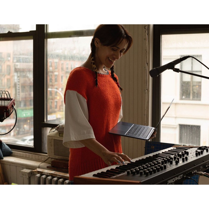 Ноутбук APPLE MacBook Air 13" M2 16/256GB Silver